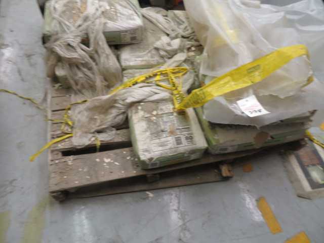Cement (lot) - MISCELLANEOUS