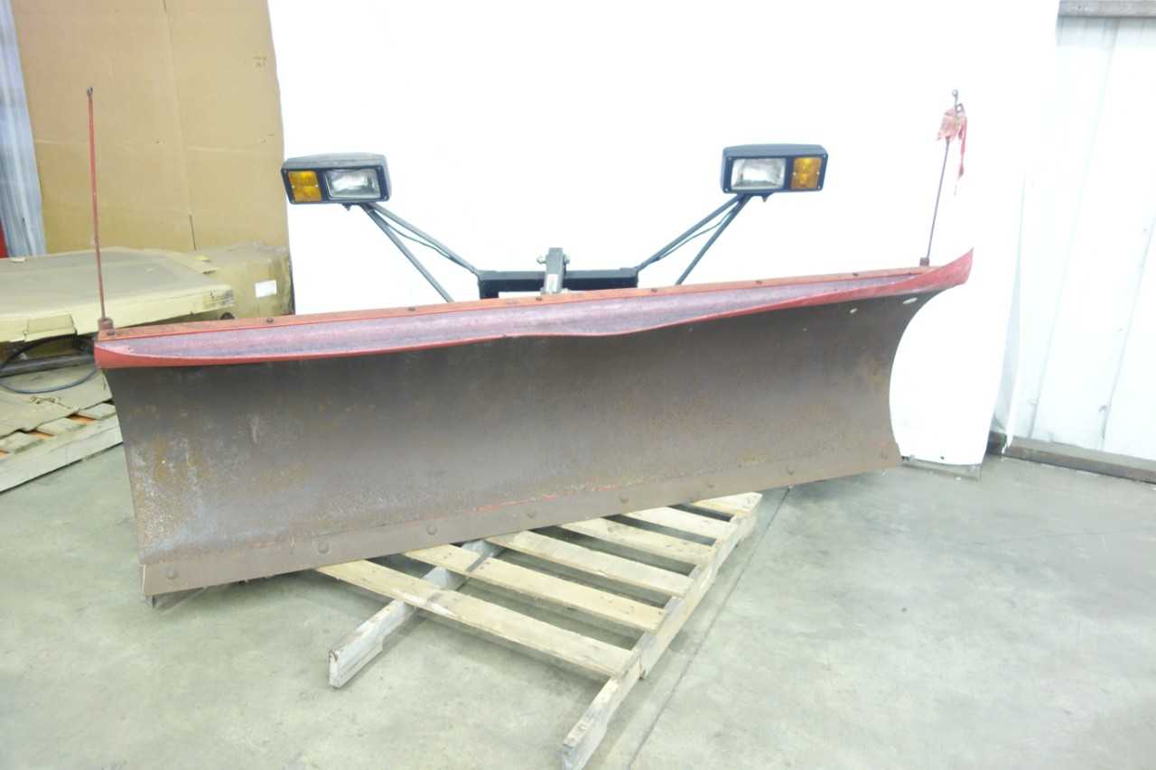 WESTERN 7-1/2 FT PRO-PLOW SERIES 2 STRAIGHT BLADE SNOW PLOW ATTACHMENT - CONSTRUCTION EQUIPMENT ATTACHMENTS