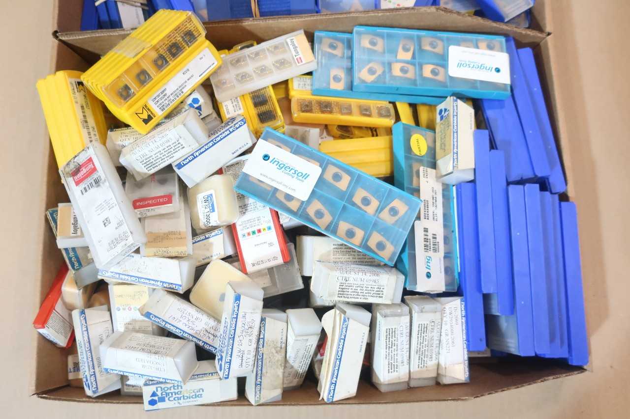 LOT OF ASSORTED CARBIDE TIP INSERTS- INGERSOLL, NORTH AMERICAN CARBIDE, KENNAMETAL - MACHINING ACCESSORIES & TOOLING