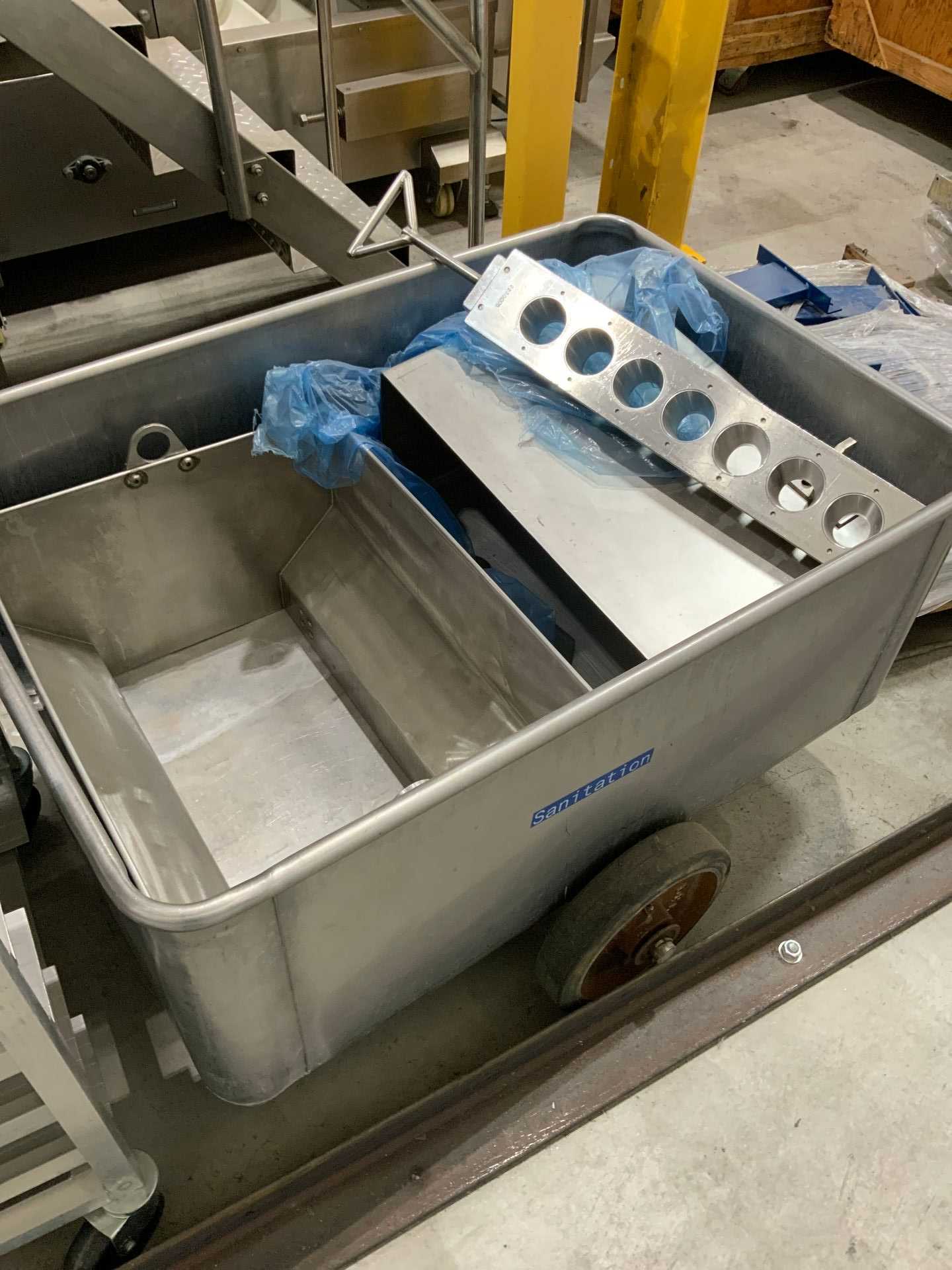 ROLLING SANITATION CART WITH MACHINE PARTS