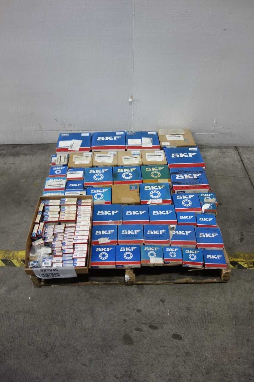 LOT OF ASSORTED SKF BEARINGS - BEARINGS