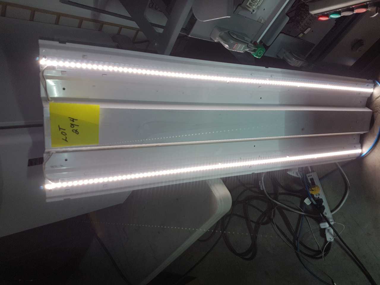 ONE PALLETE OF MIXED LED LIGHTING - LIGHTING
