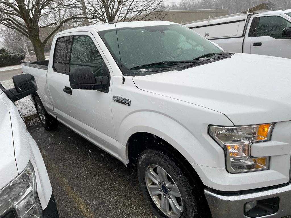 2016 FORD F150 XLT 4X2 REG. CAB LONG BOX PICKUP TRUCK - VANS