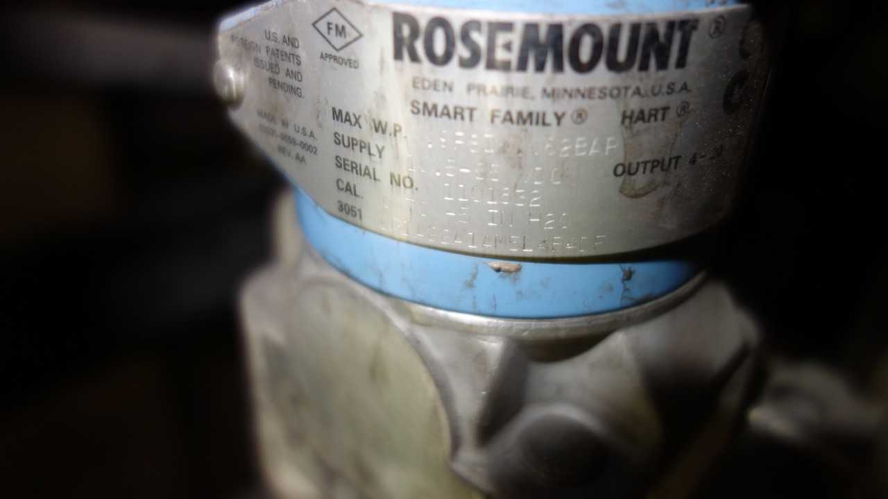 LOT OF 4 ROSEMOUNT 3051CG1 PRESSURE TRANSMITTERS - MISCELLANEOUS