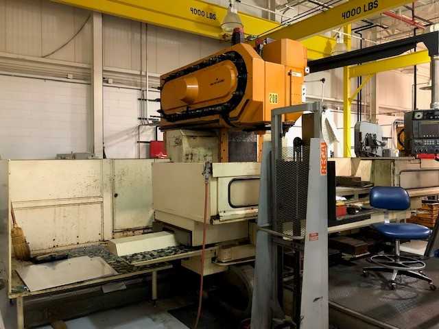 1990 LeBlond FCN208 Vertical Mill - MILLING MACHINES