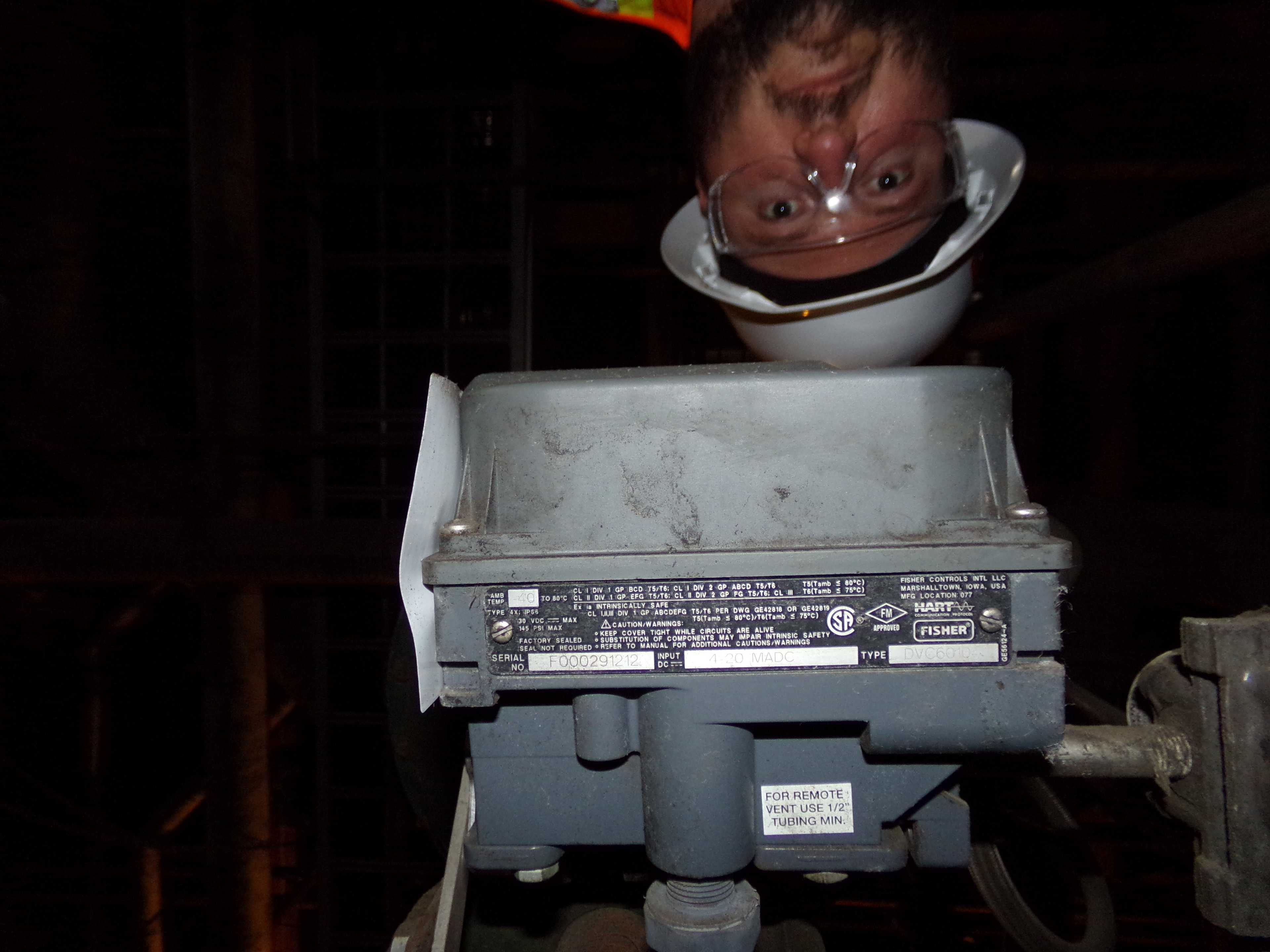 FISHER CONTROLS DVC6010 FIELDVUE POSITIONER - CONTROL VALVE