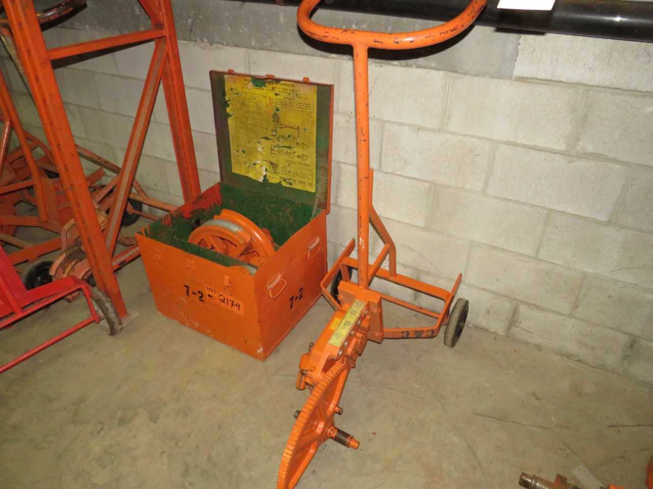 GREENLEE 1818 MECHANICAL PIPE BENDER 1/2" TO 2" W/ SHOE STORAGE BOX - ELECTRIC POWER TOOLS