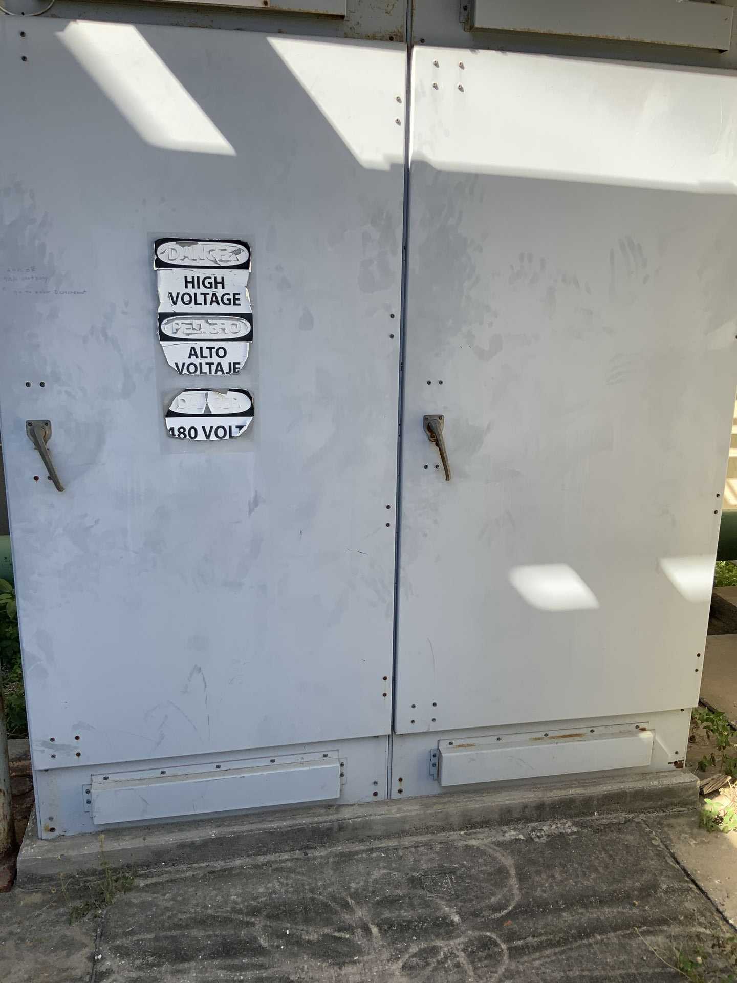 SIEMENS  SWITCHGEAR - SWITCHGEAR