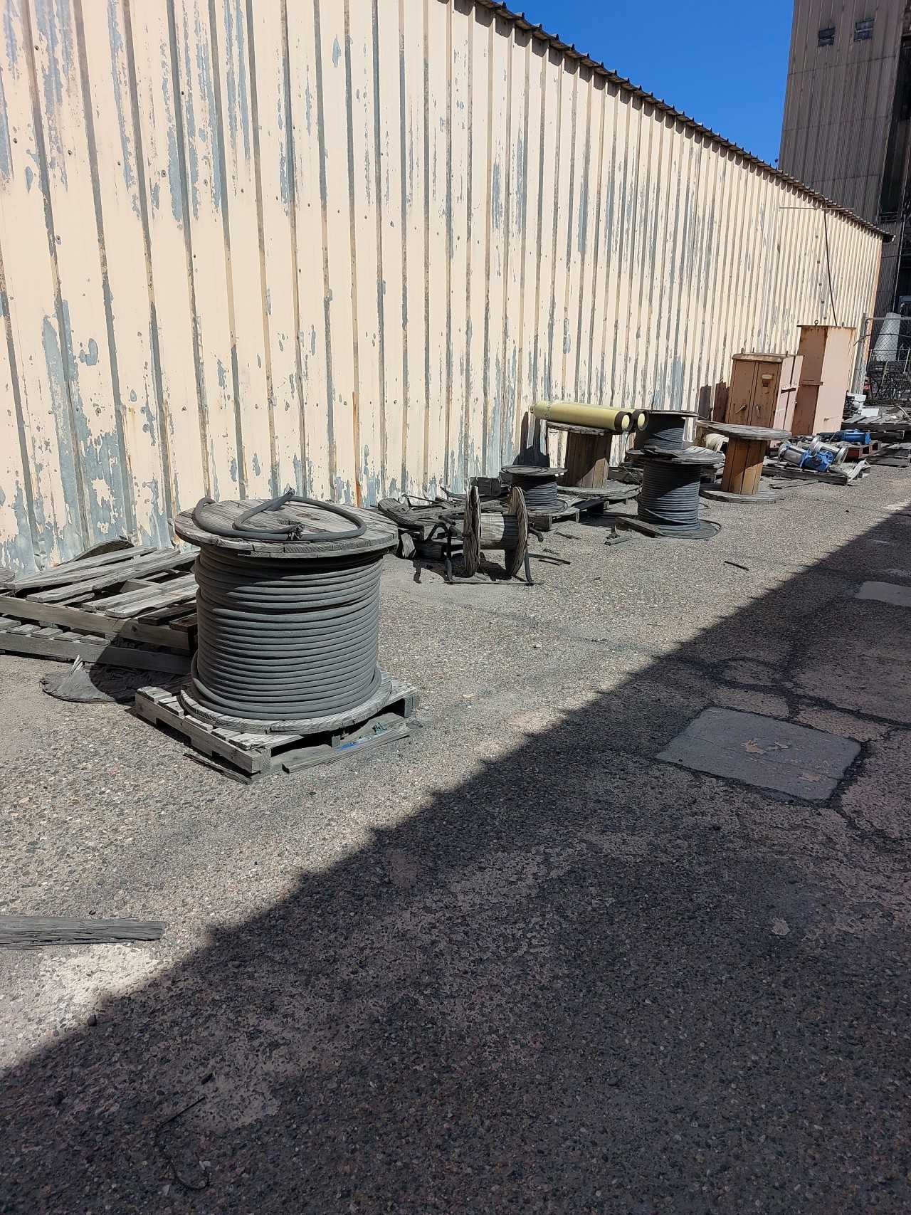 Wire 1 Lot - INDUSTRIAL PARTS
