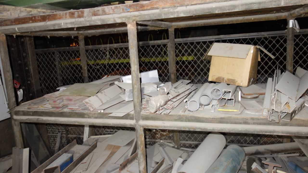 CONTENTS OF RACKING, ASSORTED STEEL TUBING, PIPING, PIPES, ELBOWS, BEAMS, PLATES - MISCELLANEOUS
