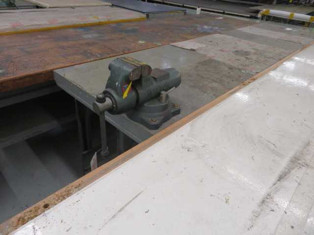 Wilton Vice and Table (1) vice - MISCELLANEOUS