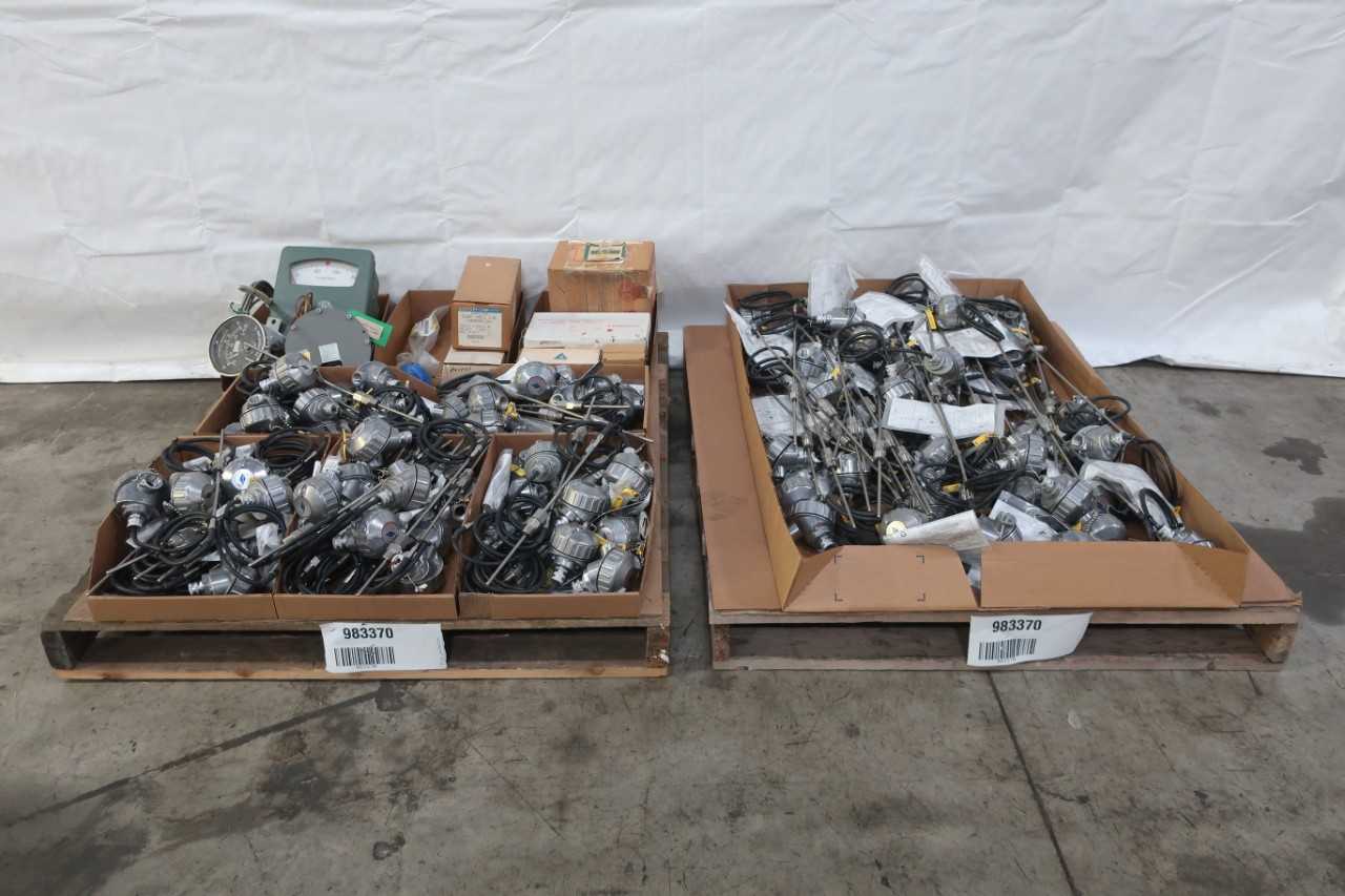 2 PALLETS OF ASSORTED INSTRUMENTATION - INSTRUMENTATION