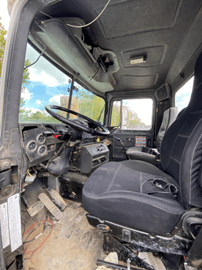 2003 MACK 600 DM600 READYMIX CONCRETE MIXER TRUCK - MIXER TRUCKS