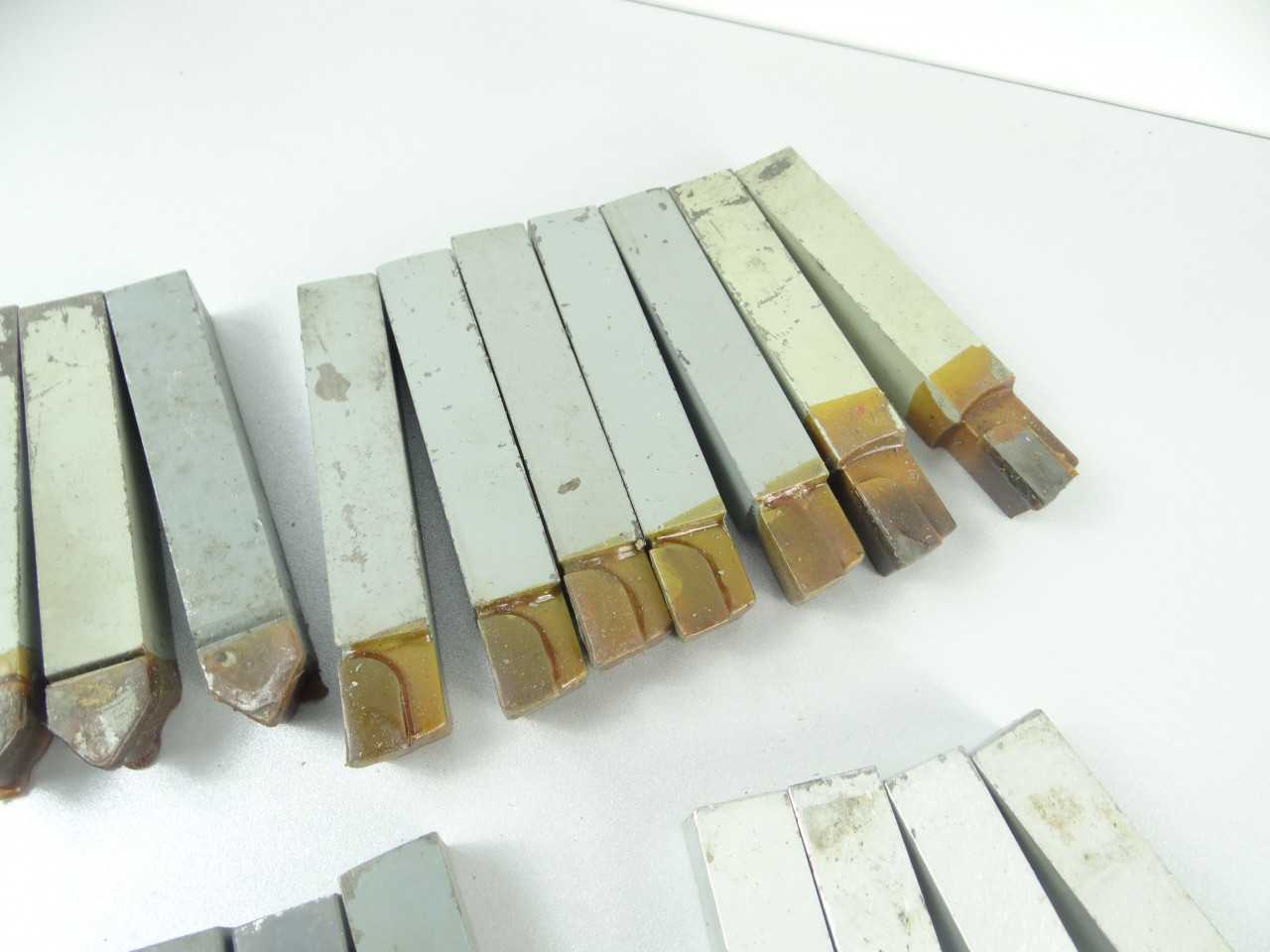 Lot of 21 New Assorted Carbide Tipped Tool Bits - MACHINING ACCESSORIES & TOOLING