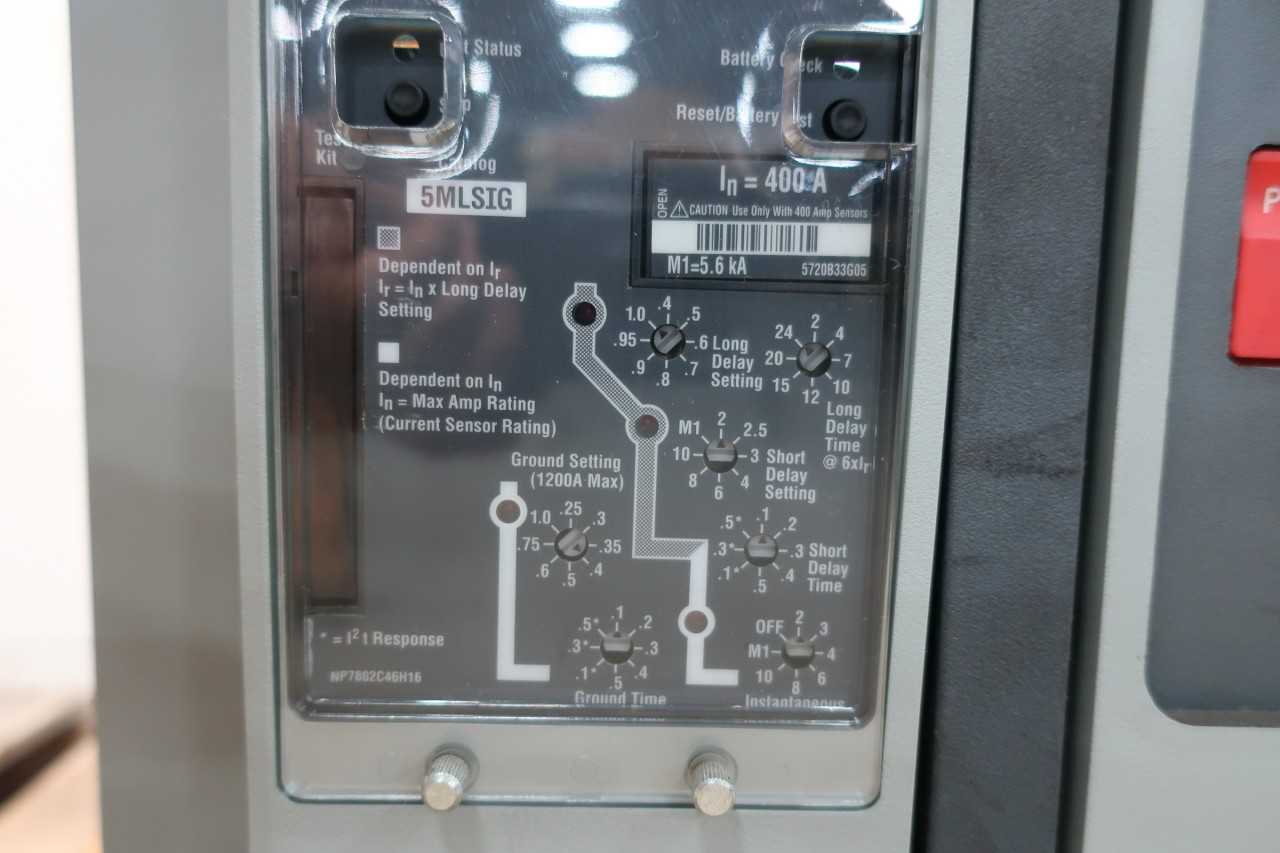 USED EATON MDS4083WEA CUTLER HAMMER LOW VOLTAGE SWITCHGEAR DS 400A 120V-AC - SWITCHGEAR