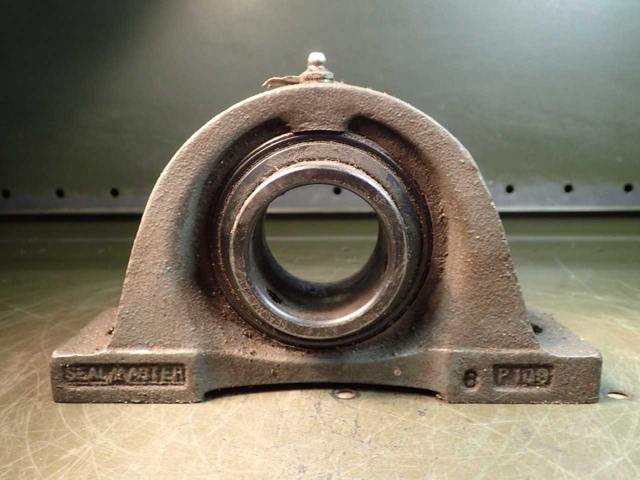 Sealmaster P109 2-115, 49mm Bore Pillow Block Roller Bearing: 2-Bolt, Used, Good - MACHINING ACCESSORIES & TOOLING