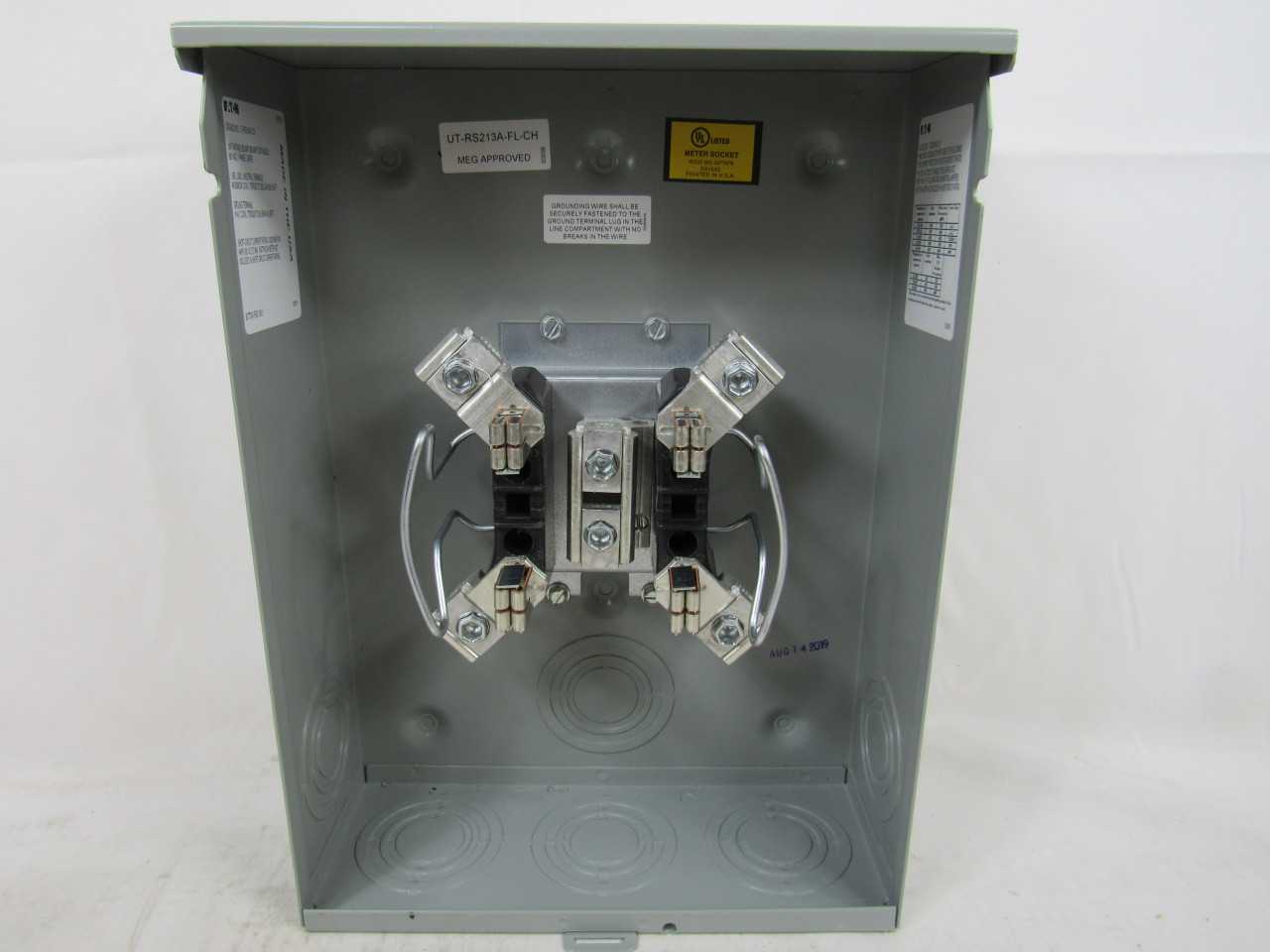 Quantity of 2 New Surplus Eaton UTRS213AFLCH Meter Socket 200A 600V 4 Jaws NEMA 3R - INDUSTRIAL PARTS