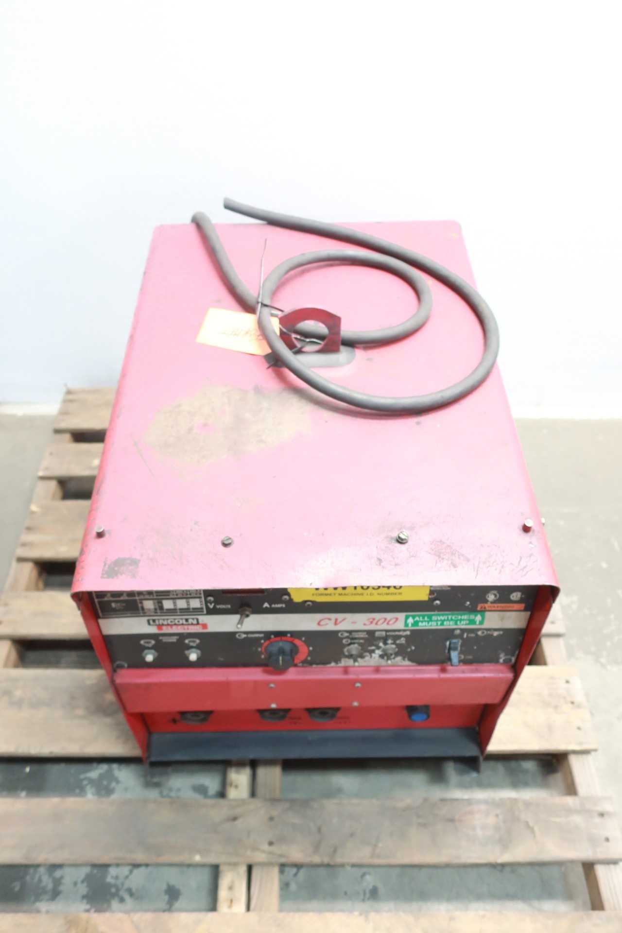 LINCOLN ELECTRIC CV-300 IDEALARC 3PH 230/460/575V-AC MIG WELDER - WELDING EQUIPMENT