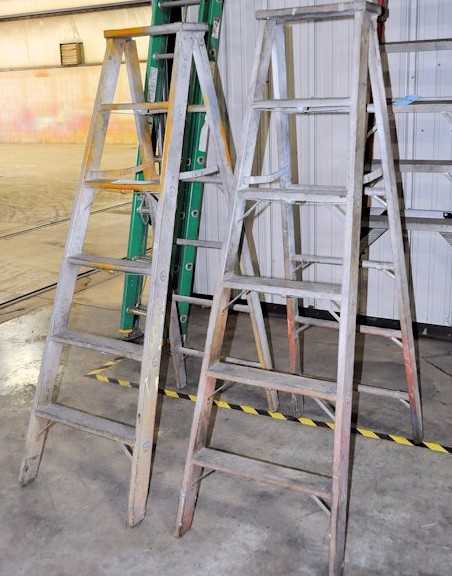 Lot-(2) 6' Wooden Step Ladders - MACHINING EQUIPMENT