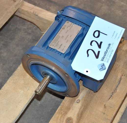 SEW-EURODRIVE MODEL DRS71S4/FC/ACB8, 0.33-HP 1700-RPM Gear Motor - HYDRAULIC MOTOR