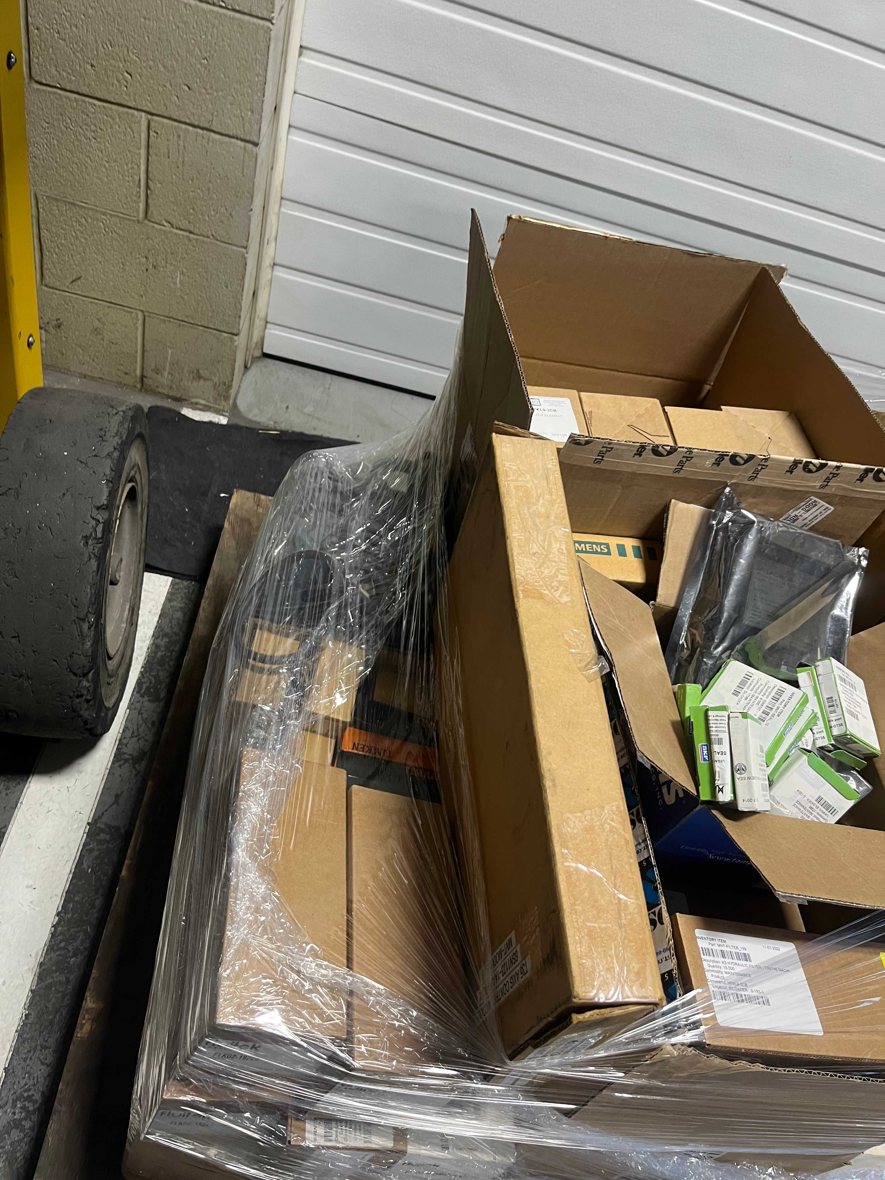 Bulk Lot of Spare Parts - INDUSTRIAL PARTS