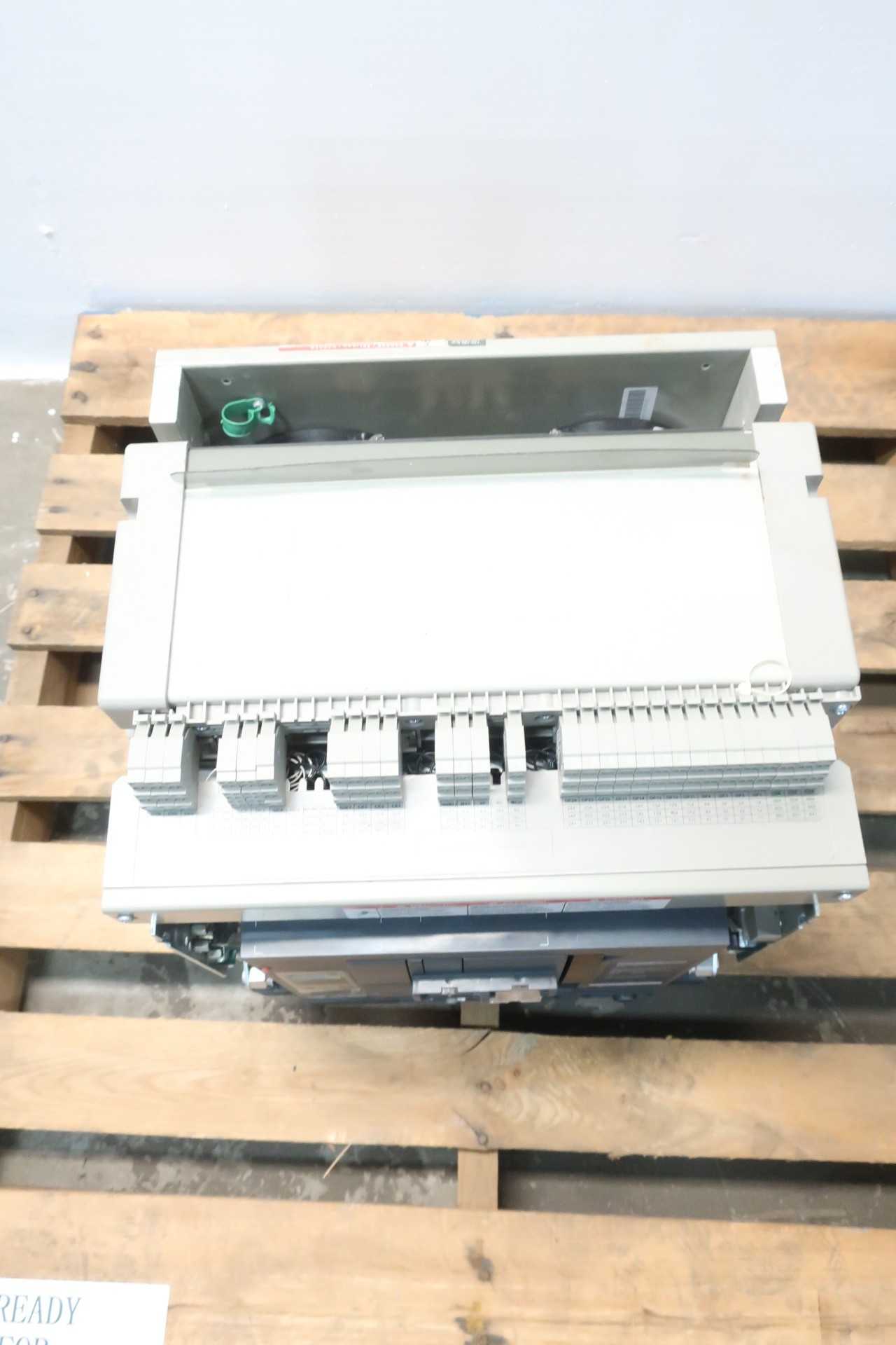 Schneider WL3FER44A9DPMMXPCX Masterpact Nw 08 H Circuit Breaker 2000A - CIRCUIT BREAKERS
