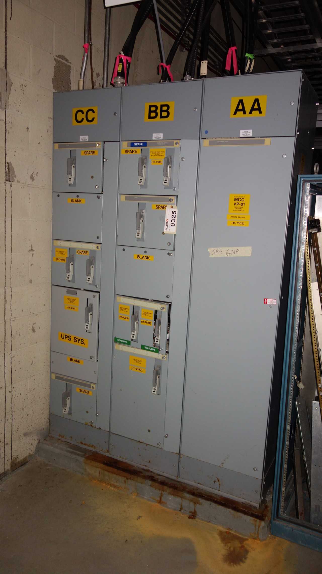 FURNAS SYSTEM 89 MCC MOTOR CONTROL CENTER - MOTOR CONTROL CENTERS
