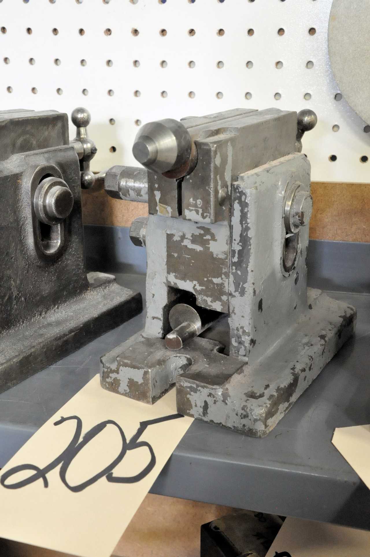 Tail Stock - MACHINING ACCESSORIES & TOOLING
