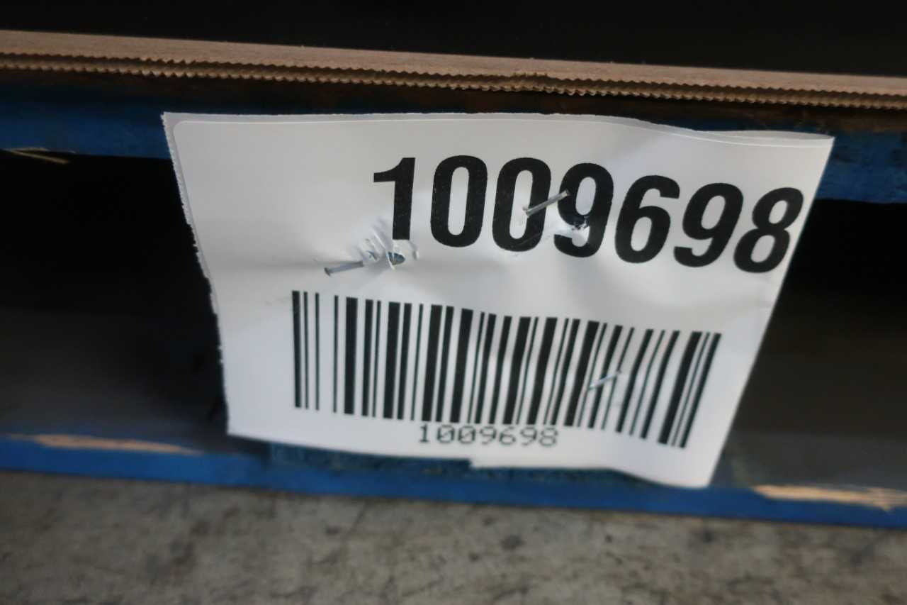 LOT OF 6 FORKLIFT MAST BACKREST ASSEMBLIES - FORKLIFTS
