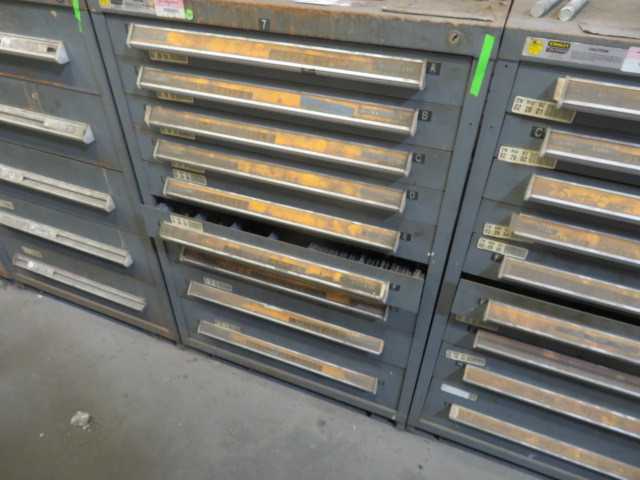 9 Drawer Stanley Vidmar and contents - MISCELLANEOUS