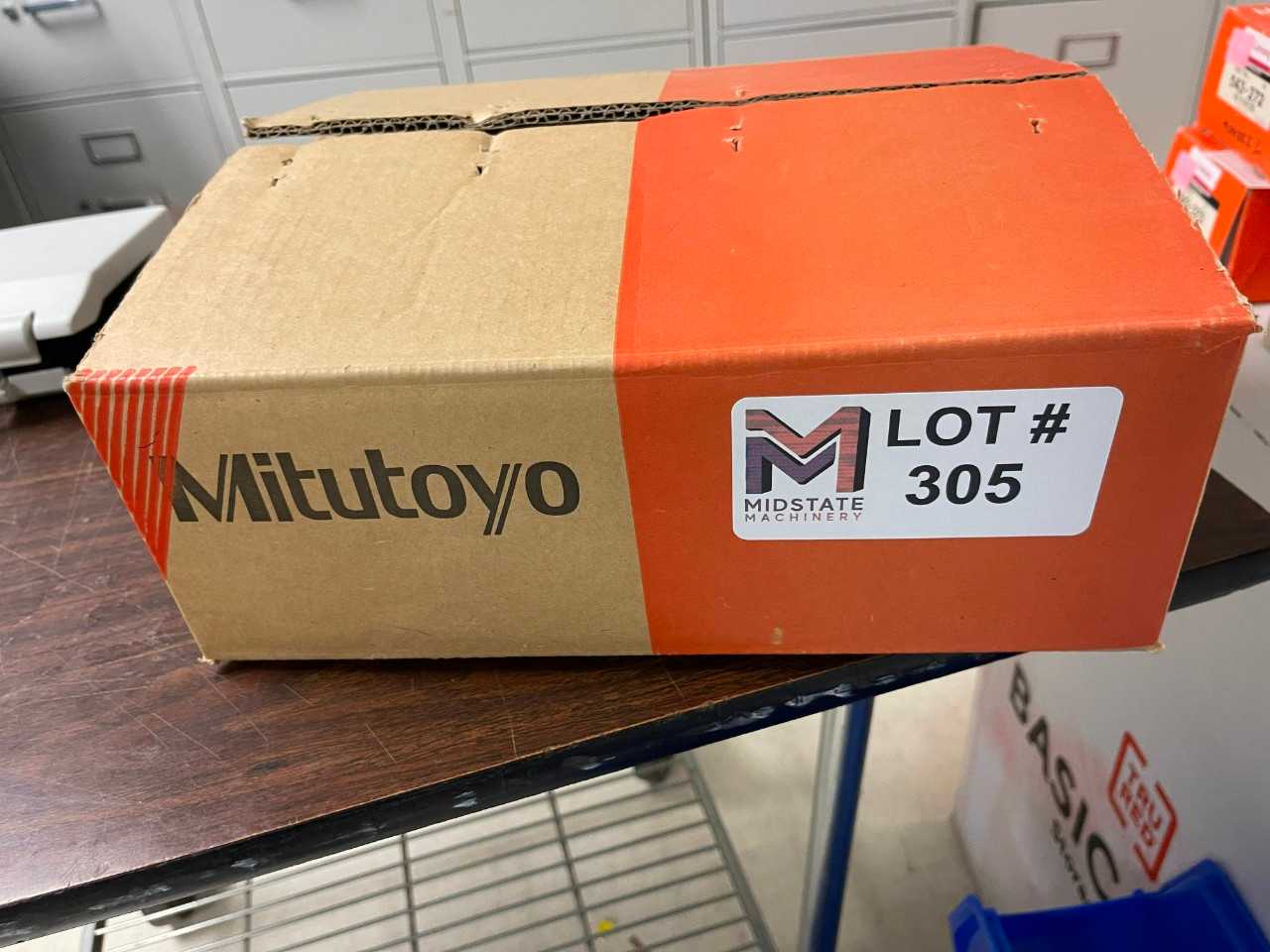 Mitutoyo SJ-201 Digital Surface Roughness Tester - ELECTRIC POWER TOOLS
