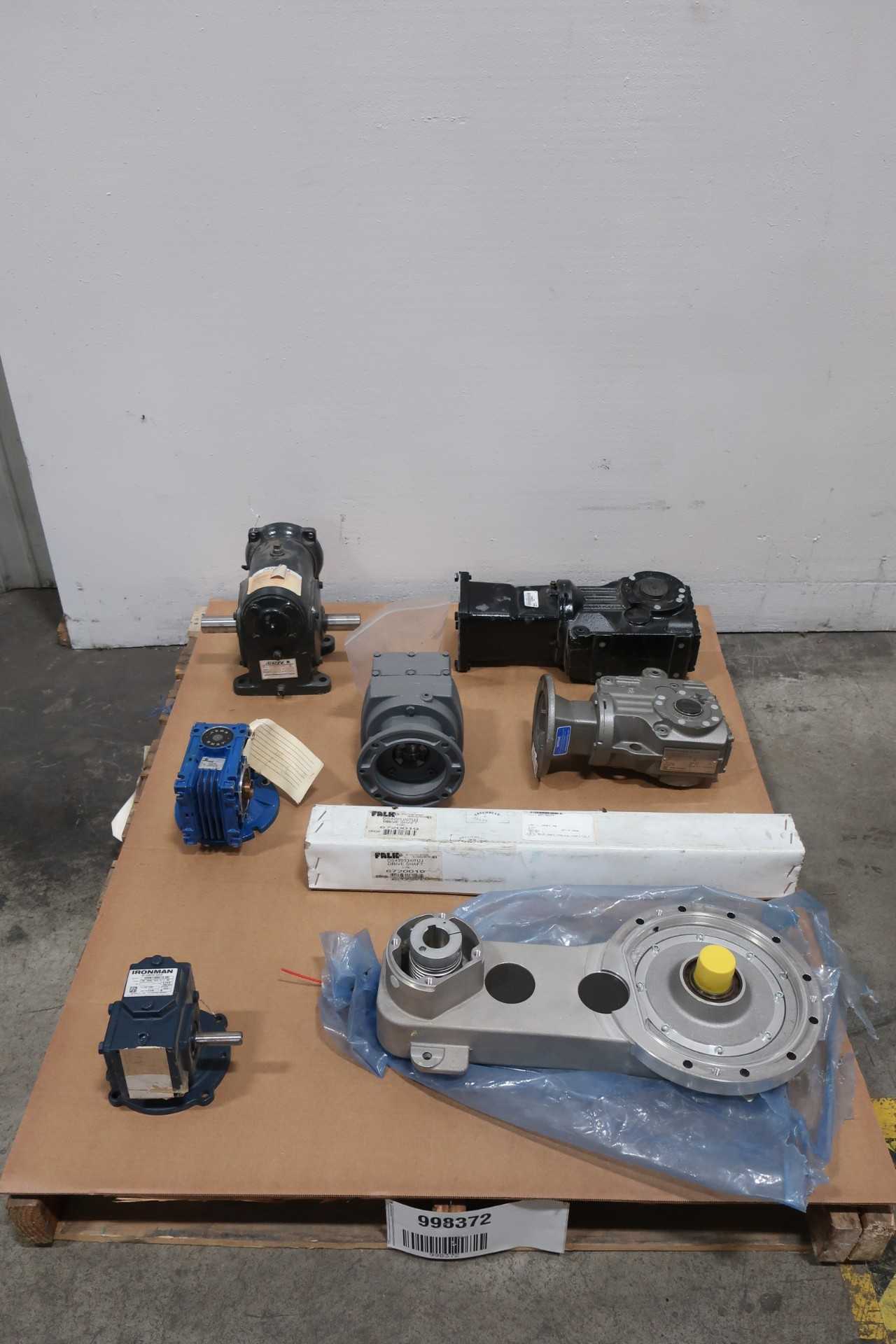 PALLET OF ASSORTED GEAR REDUCERS - GEAR REDUCERS