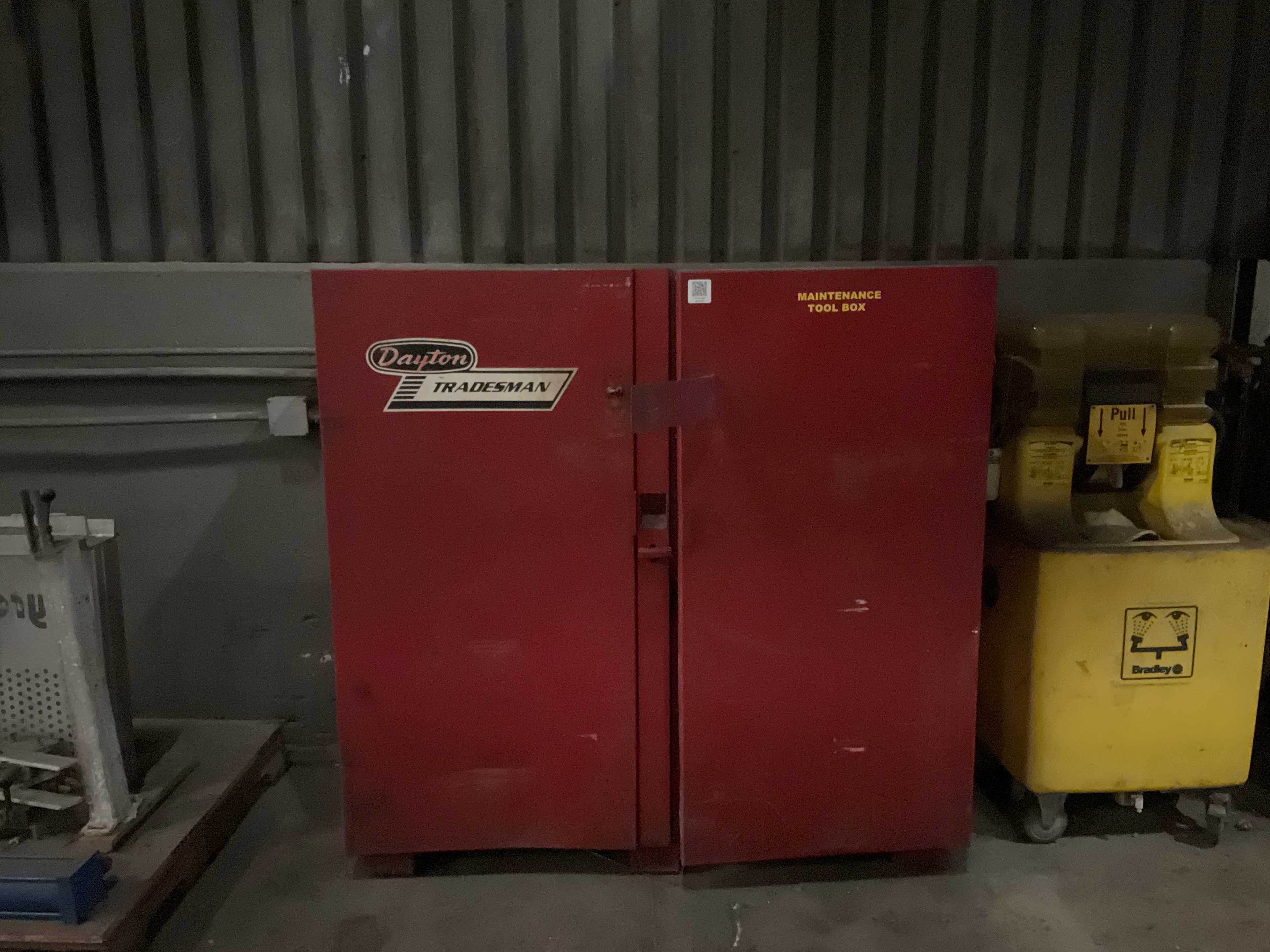 DAYTON TRADESMAN 6A579 TOOL STORAGE - TOOL STORAGE