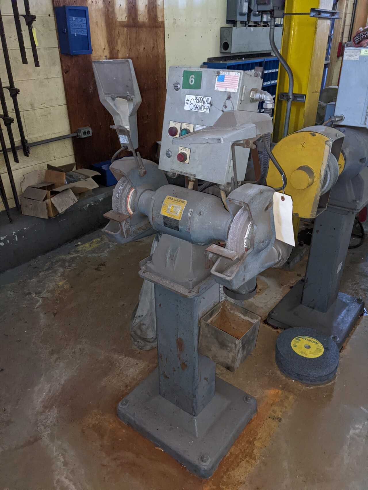 BALDOR 1021WD 10" x 3/4-HP PEDESTAL TYPE DOUBLE END GRINDER - GRINDING MACHINES