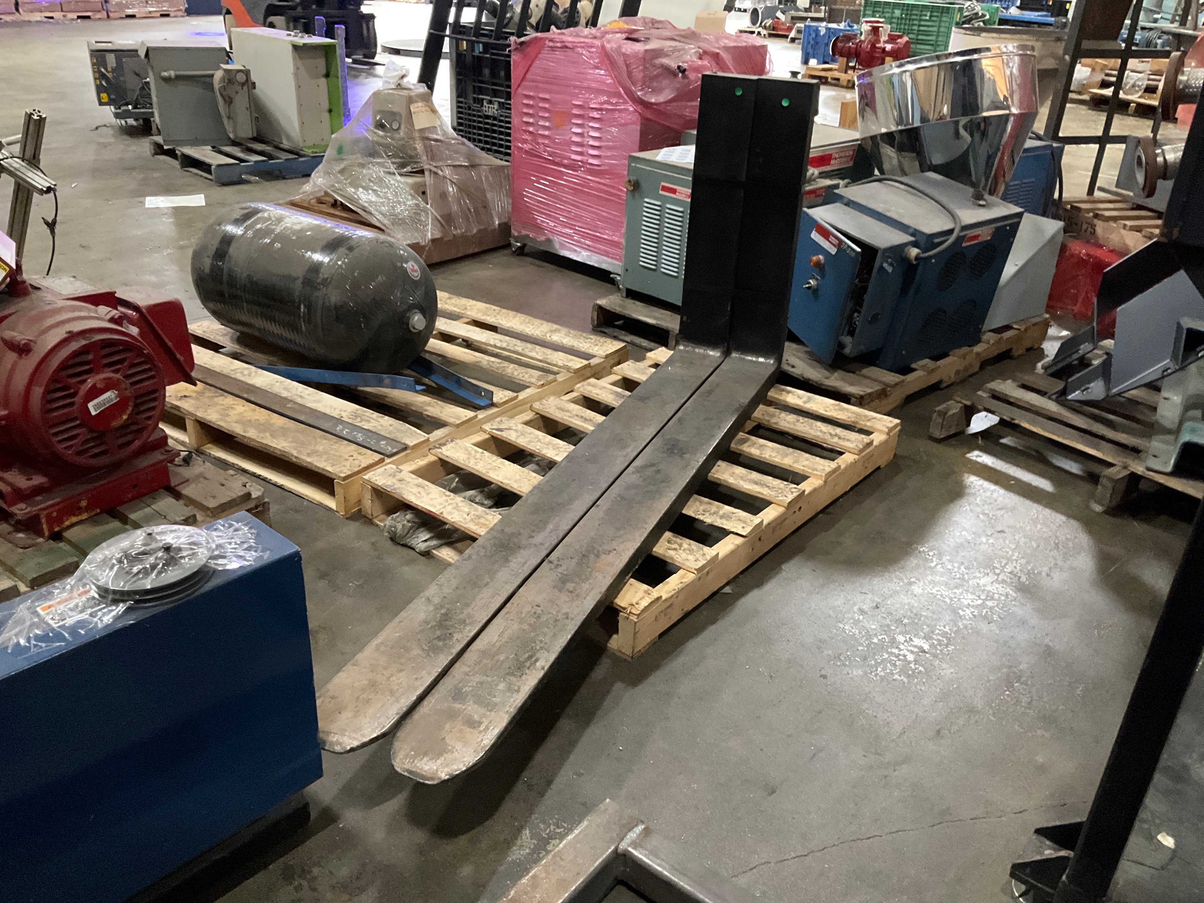FORKLIFT LIFTING ATTACHMENT - LIFTING ATTACHMENTS