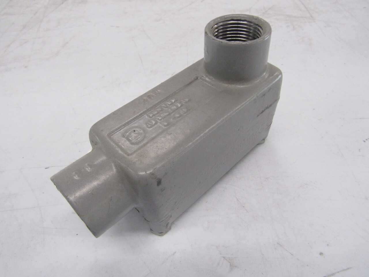 Quantity of 19x XLB-2 Electrical Conduit/Fittings - ELECTRICAL COMPONENTS