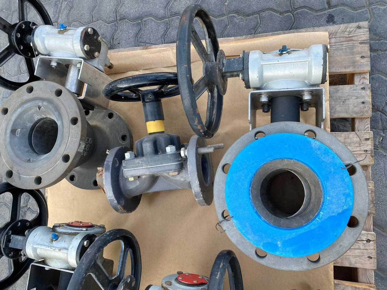 PALLET OF ASSORTED VALVES - VALVES