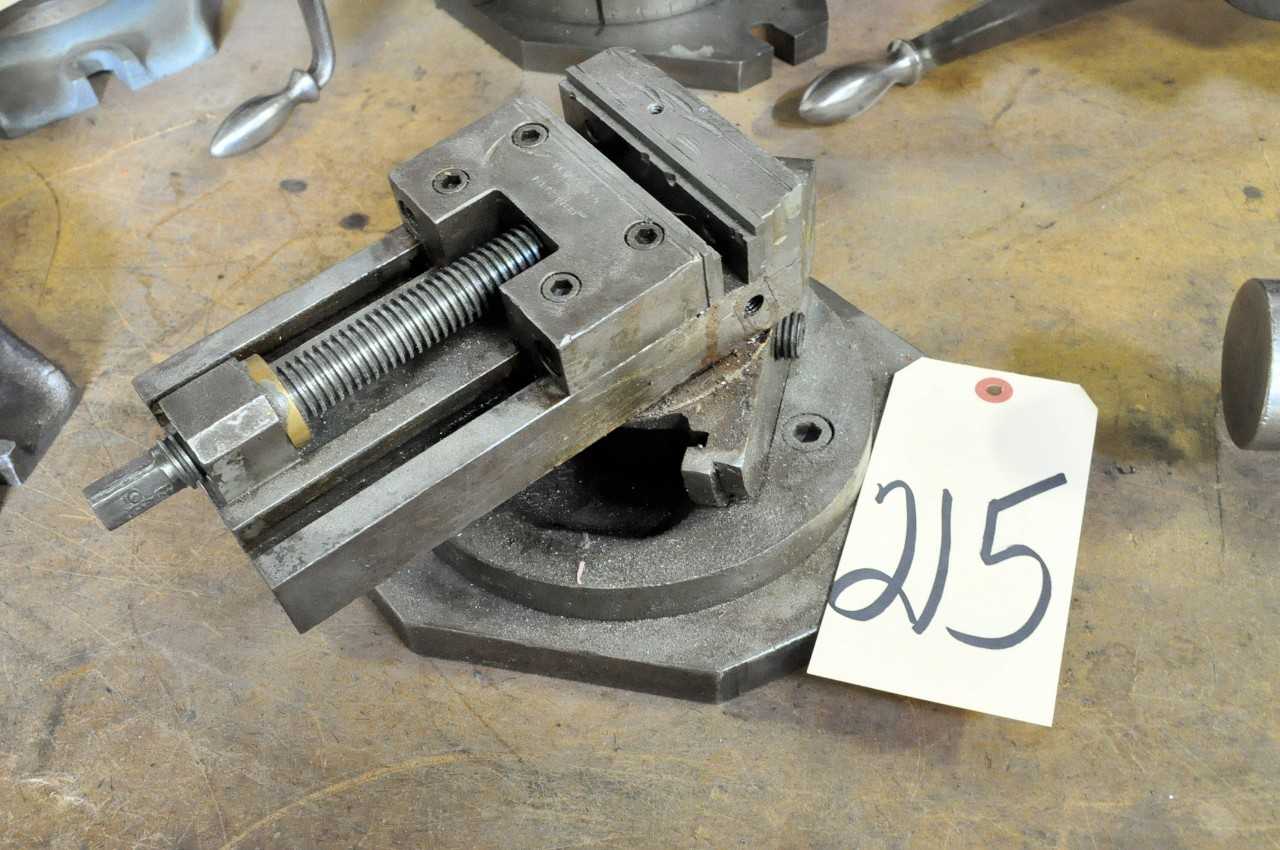 4" Inclinable Machine Vise on Rotary Base - HAND TOOLS