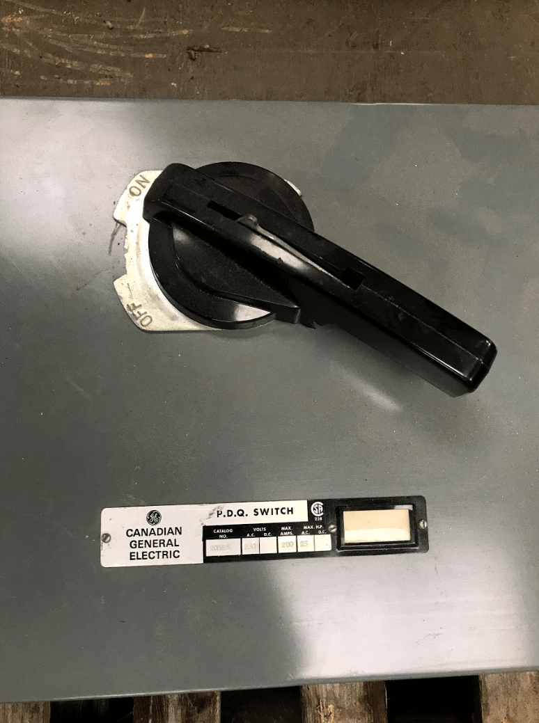 Assorted Electrical Lot (24) - ELECTRICAL COMPONENTS