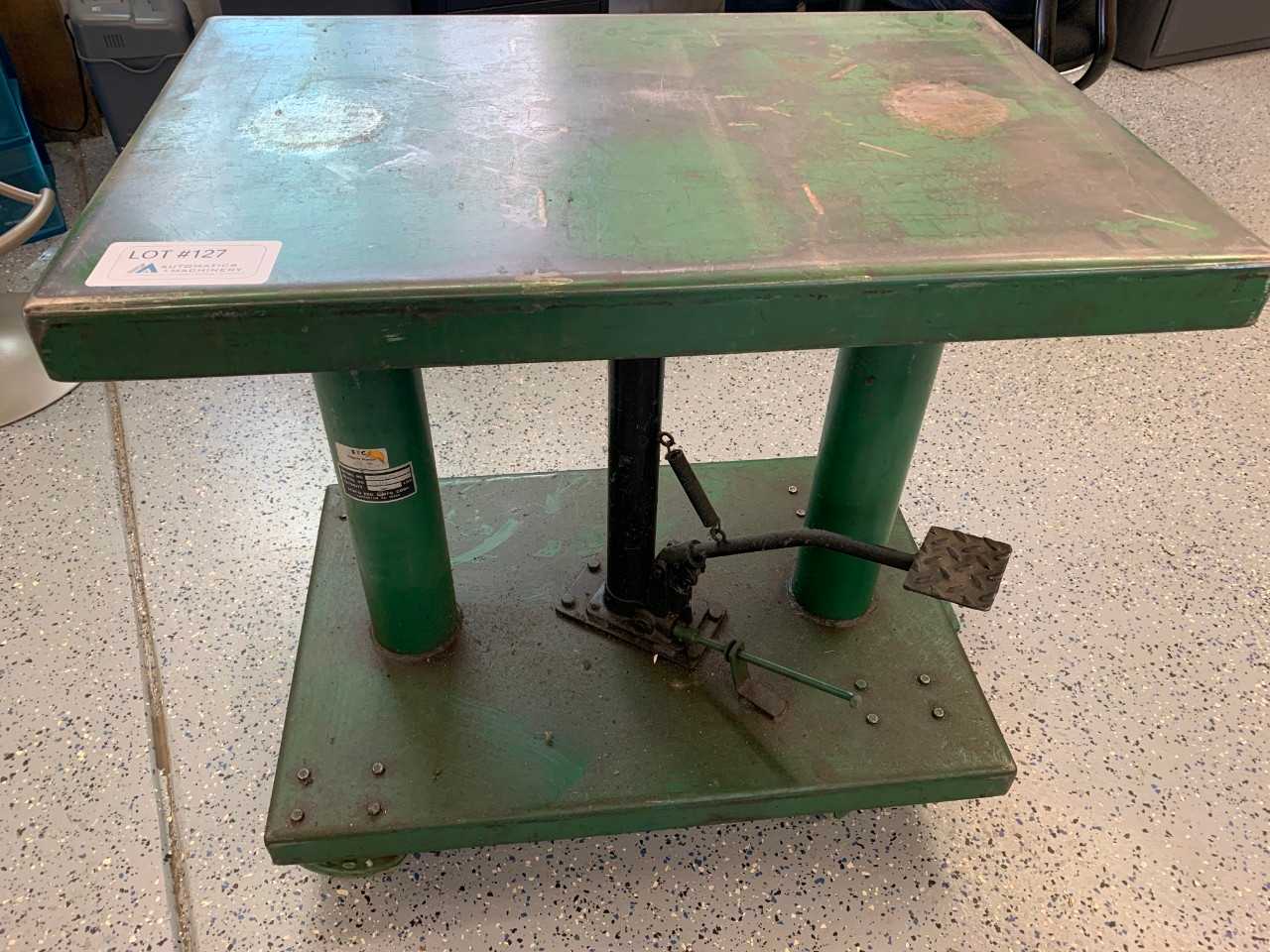 STC Hydraulic Lift Table - MATERIAL HANDLING