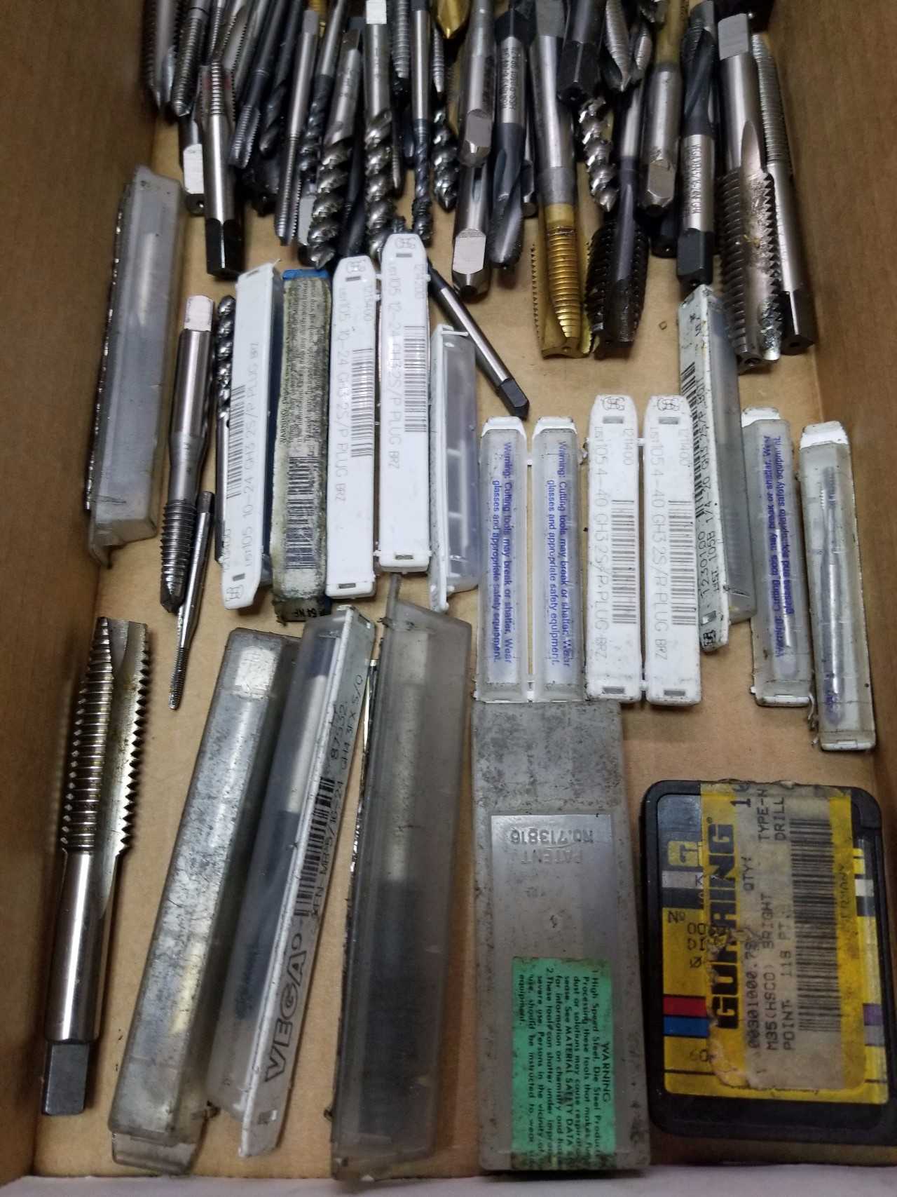 Huge assortment of Standard (American) Taps  - ELECTRIC POWER TOOLS