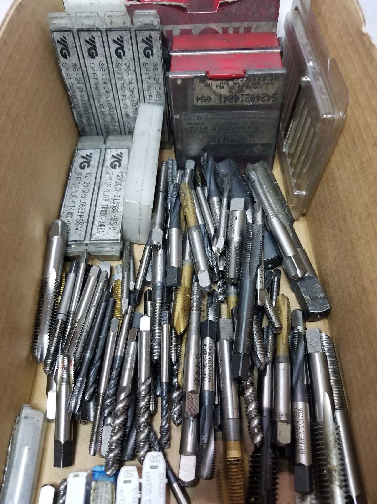 Huge assortment of Standard (American) Taps  - ELECTRIC POWER TOOLS