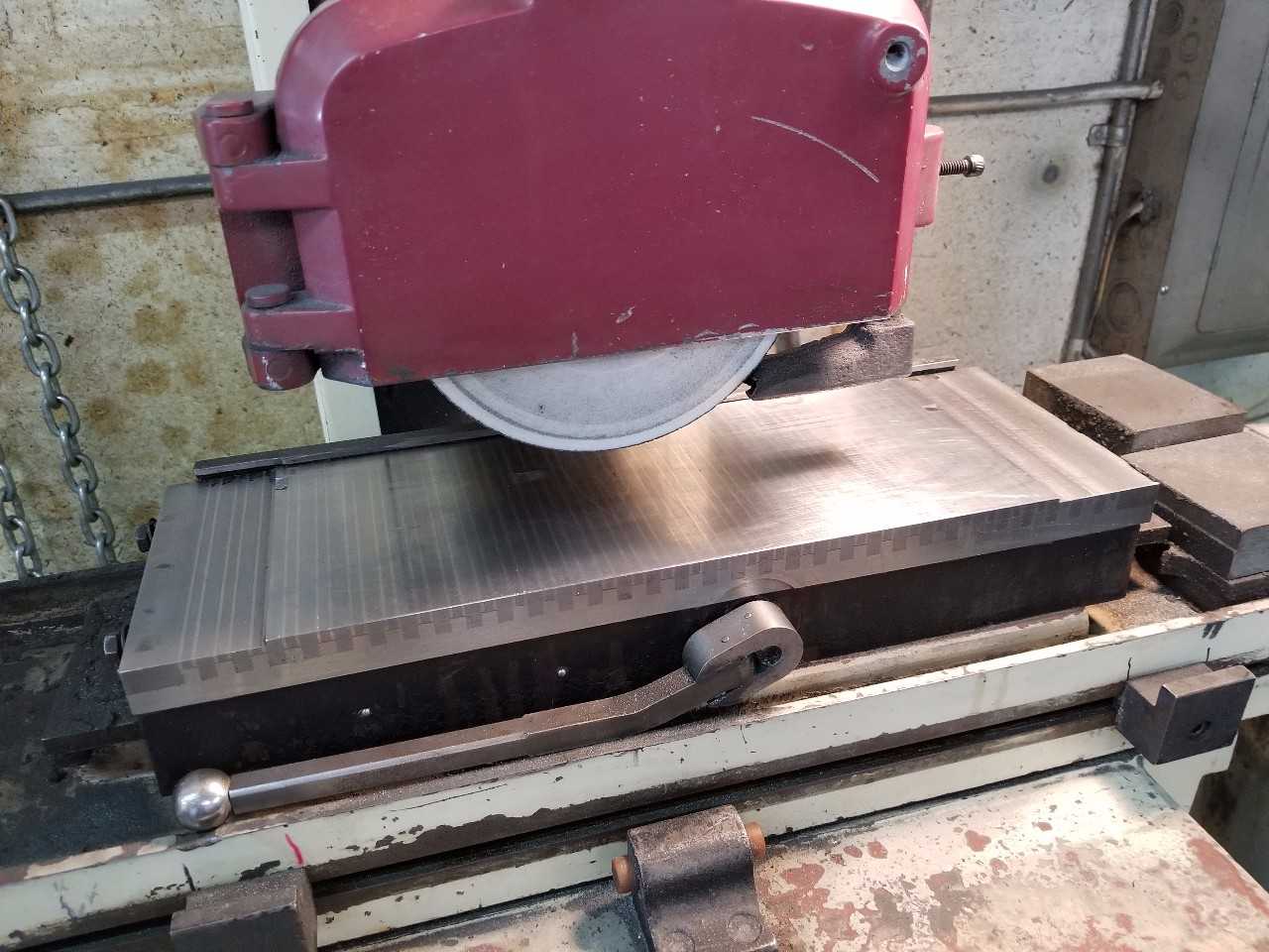 Kent KGS 200 Manual Surface Grinder - GRINDING MACHINES