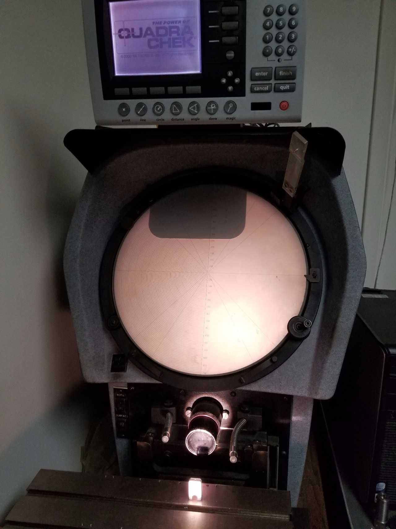 S-T Industries Optical Comparator With Quadra Chek - PROCESS EQUIPMENT