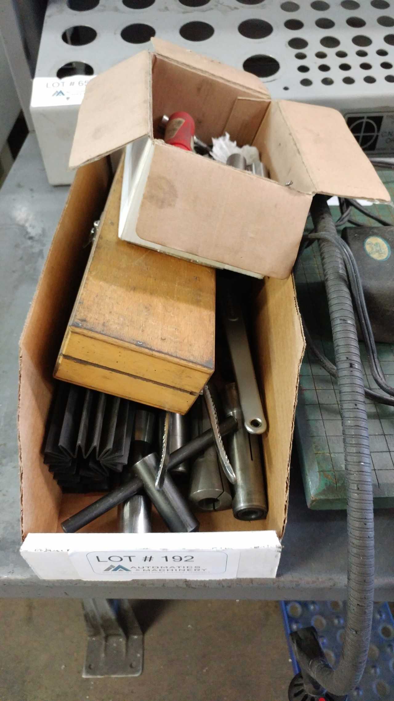 Box of endmills, R8 Collets and misc supplies - ELECTRIC POWER TOOLS Box of endmills, R8 Collets and misc supplies - ELECTRIC POWER TOOLS