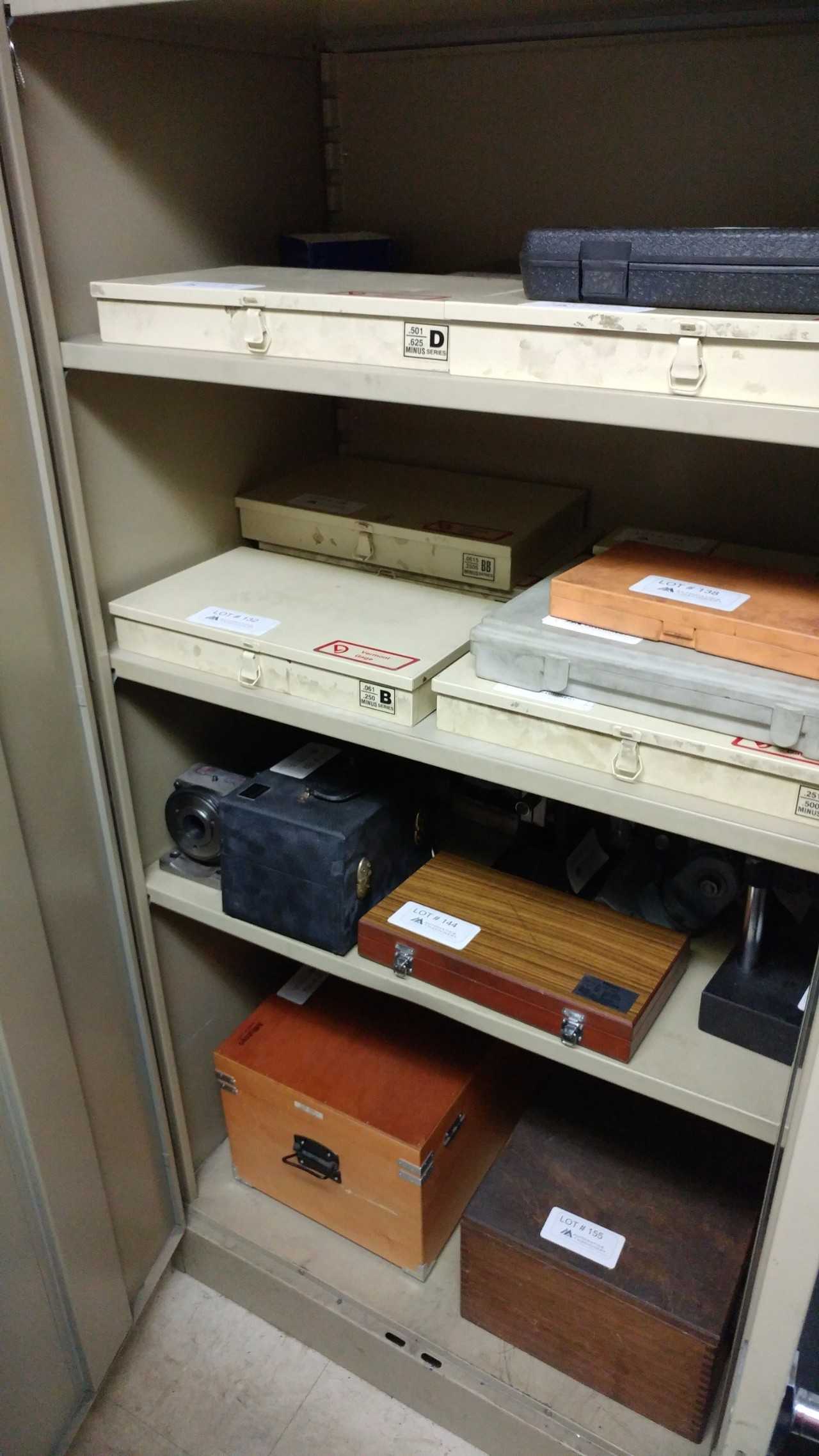 Cabinet without contents - MISCELLANEOUS