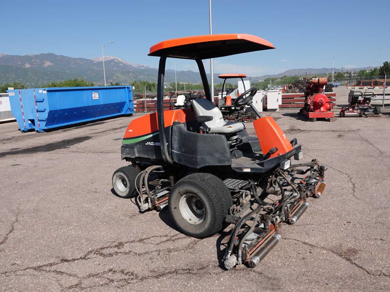 Jacobsen LF3400 5 Gang 2WD Fairway Mower - CONSTRUCTION
