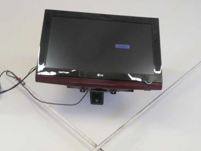 LG Flat Screen TV - MISCELLANEOUS