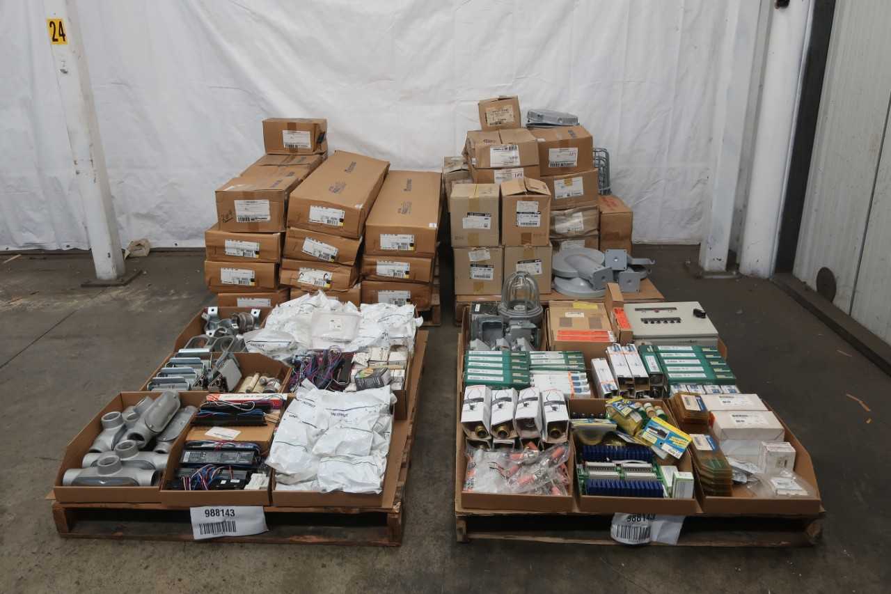 4 PALLETS OF ASSORTED ELECTRICAL - ELECTRICAL COMPONENTS