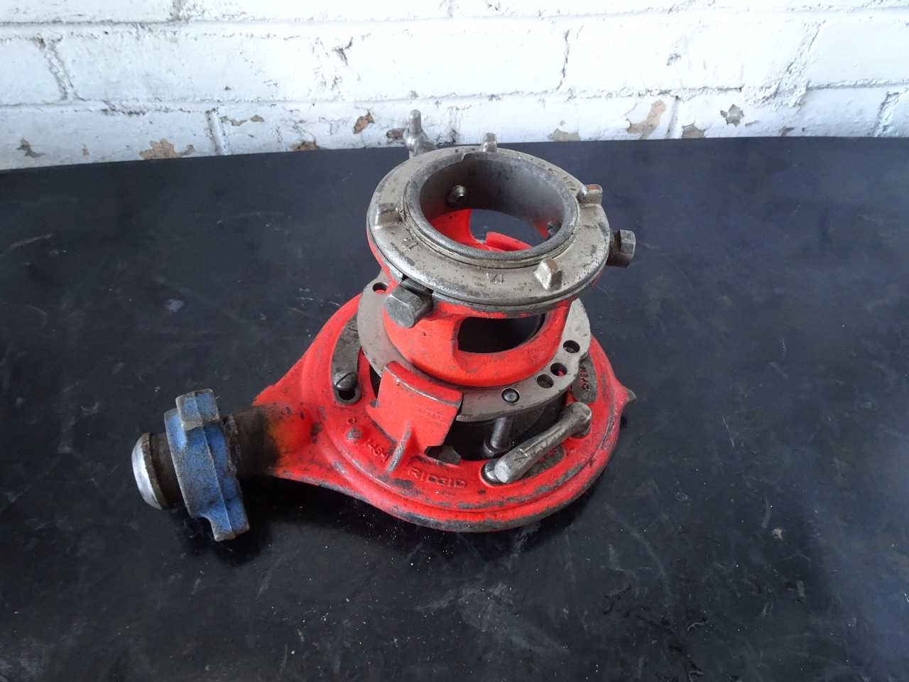 Ridgid 65R 1-2" Pipe threader - HAND TOOLS
